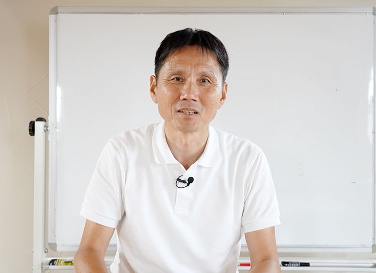 ①4つの木材を雨ざらし実験した結果は②セランガンバツを使ってもダメなウッドデッキもある③ノボパン+発泡ウレタン➡カビ？④補助金狙いで作られた高性能住宅は怖い