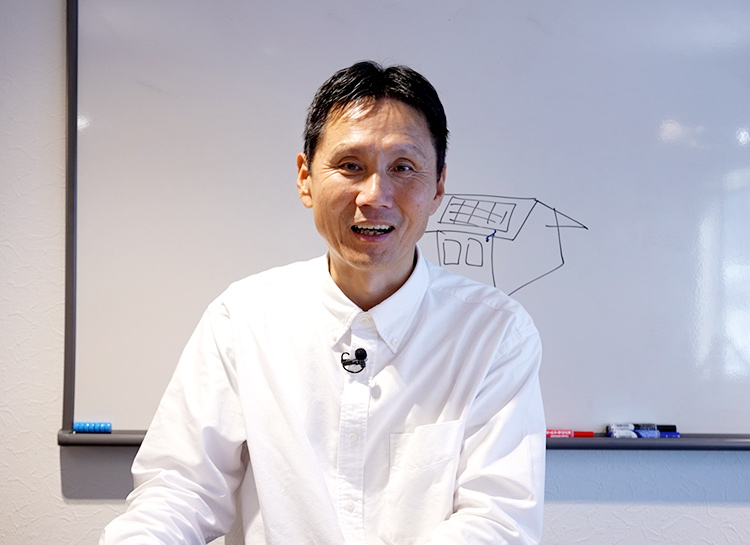 ①文章力（質問力）で家づくりは変わる②瓦を使うと耐震性が低くなるのか？③私の好きなデザイン④太陽光パネルを安全に後付けする方法⑤なぜそこにエコキュートを置くのか?